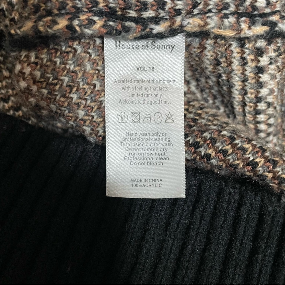 House Of Sunny Wild Horses Landscape Sweater Vol 18 - Picture 6 of 6